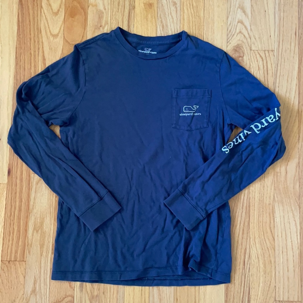 Vineyard Vines long sleeve shirt, size large (16)